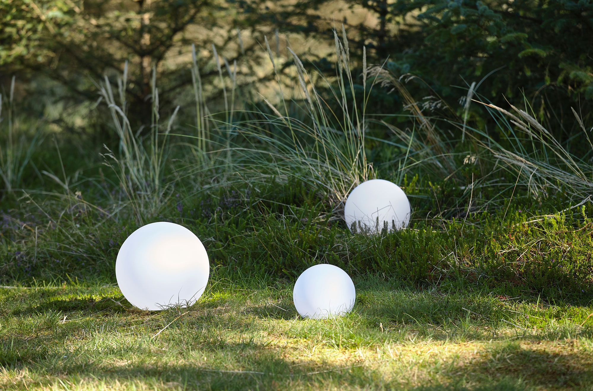 

Villa Collection LED solar kugler small, medium & 